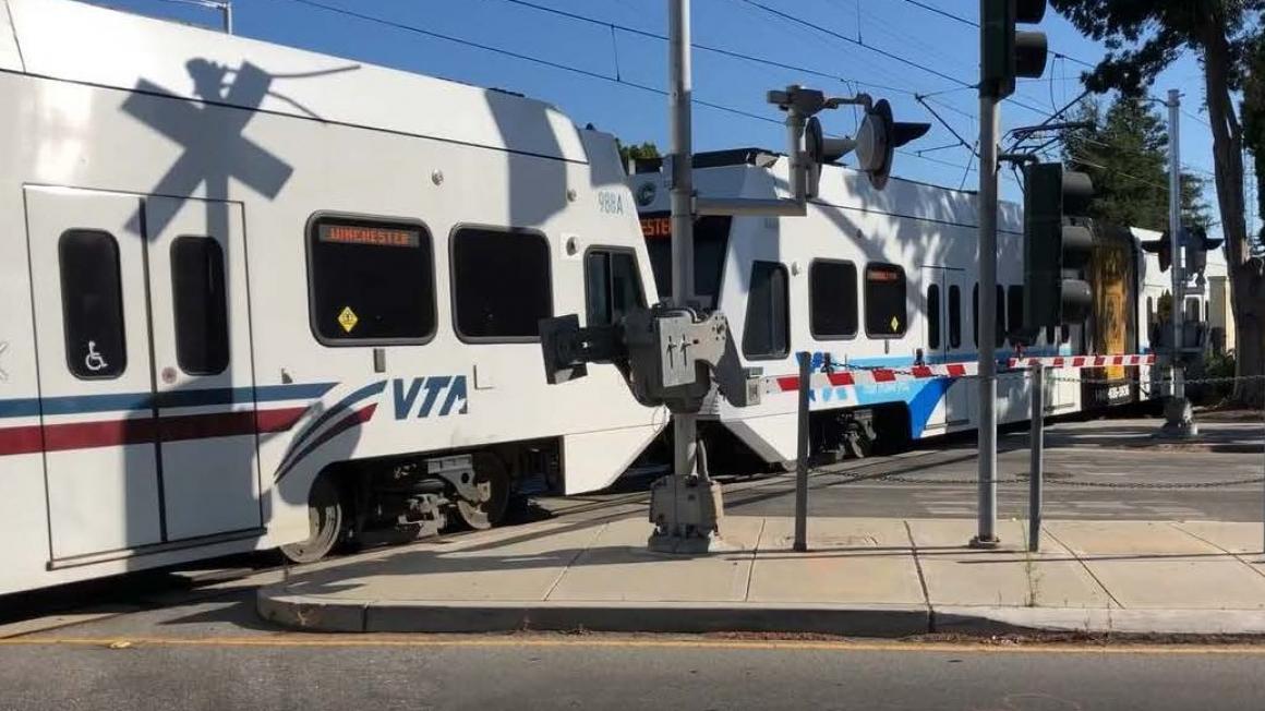 train at crossing