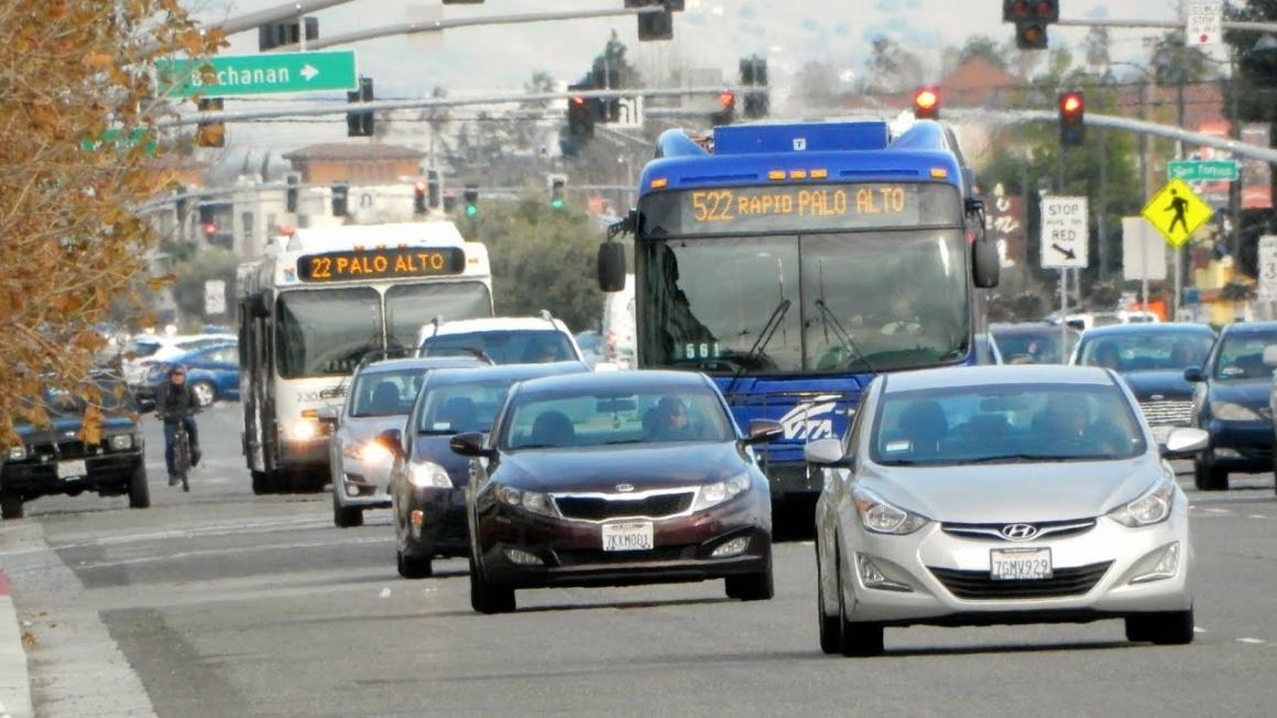 buses in traffic