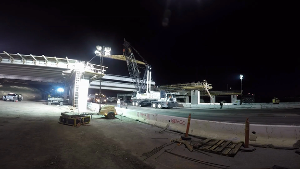 construction of de la cruz overpass