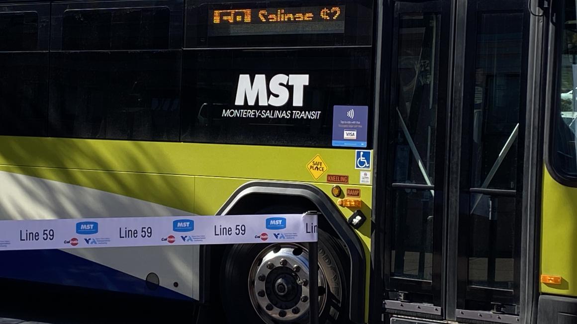 Monterey Salinas Transit bus