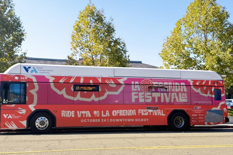 VTA La Ofrenda bus driving on the street