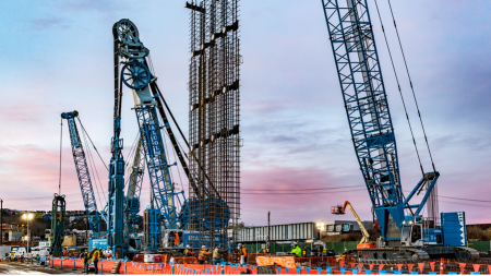 cranes for shore of excavation 