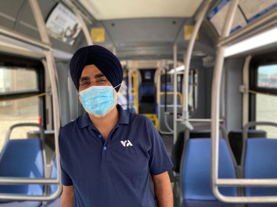 VTA Operator Samarpal Singh onboard a bus wearing a face mask