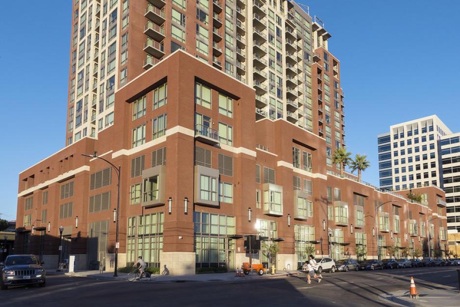 A photo of a building with the taller portion positioned to improve pedestrian comfort at street level.